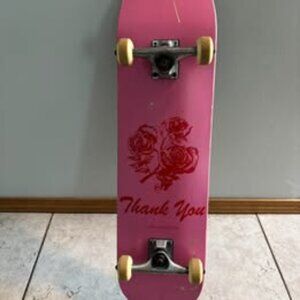 32" Skateboard Deck Flowers Pink